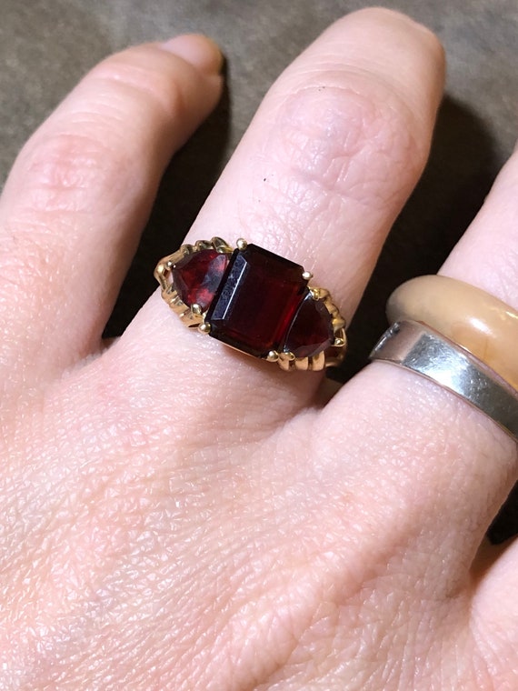 Engraved Garnet Ring - Etsy