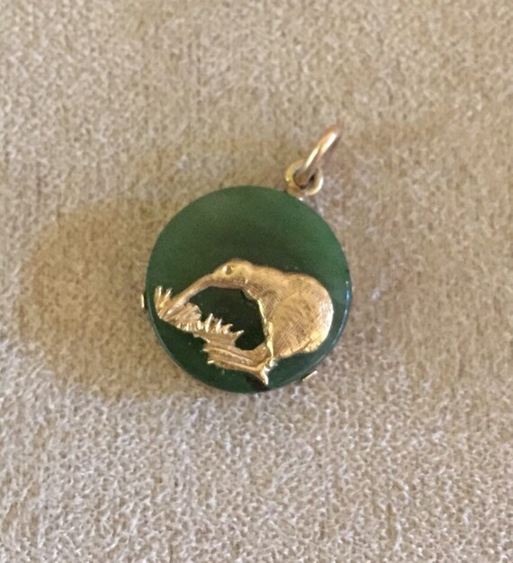 Rare Antique 1910 kiwi Bird Pendent Charm 9ct sol… - image 3