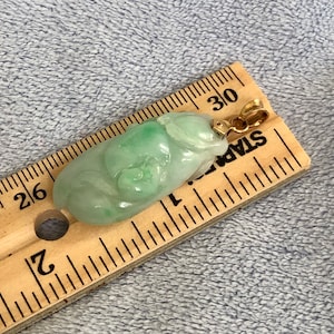 Art Deco 14K Apple Green Jade Finely Carved fortune mice (福鼠) Jade Pendant