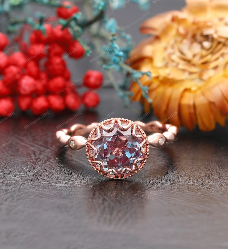 Vintage Style Alexandrite Ring, 8mm Round Cut Alexandrite Ring, Rose Gold Antique Wedding Women's Ring, Art Deco Engagement Ring, Daily Ring image 4