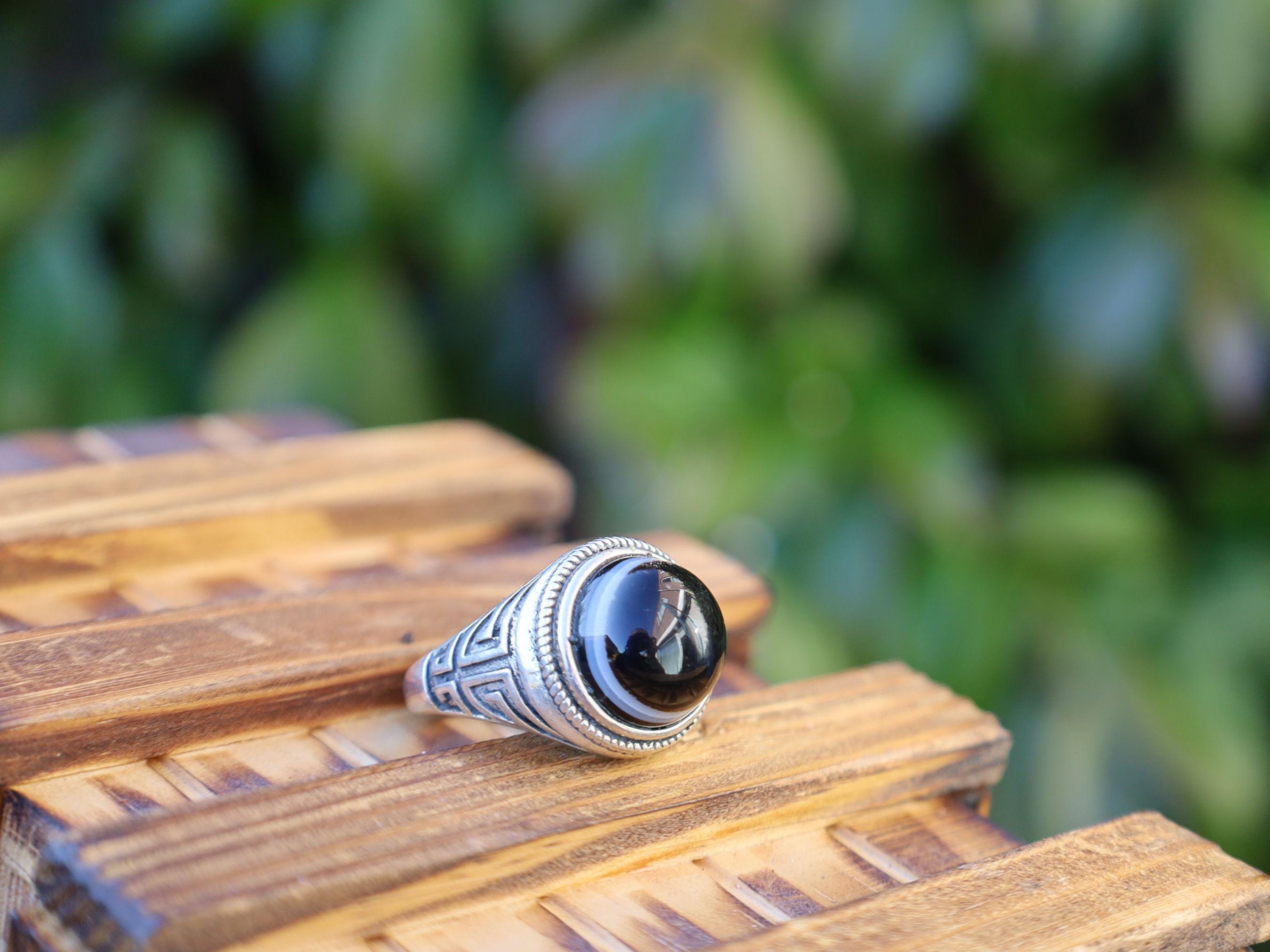 Handmade Tibetan Evil-Eye dZi Bead Ring. This ring is ideal for