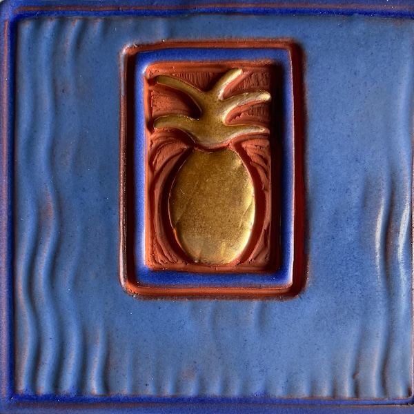 Handmade Ceramic golden pineapple ART tile - welcome symbol Host gift / 22k gold luster + blue glaze / 4.5” square tile kitchen decor