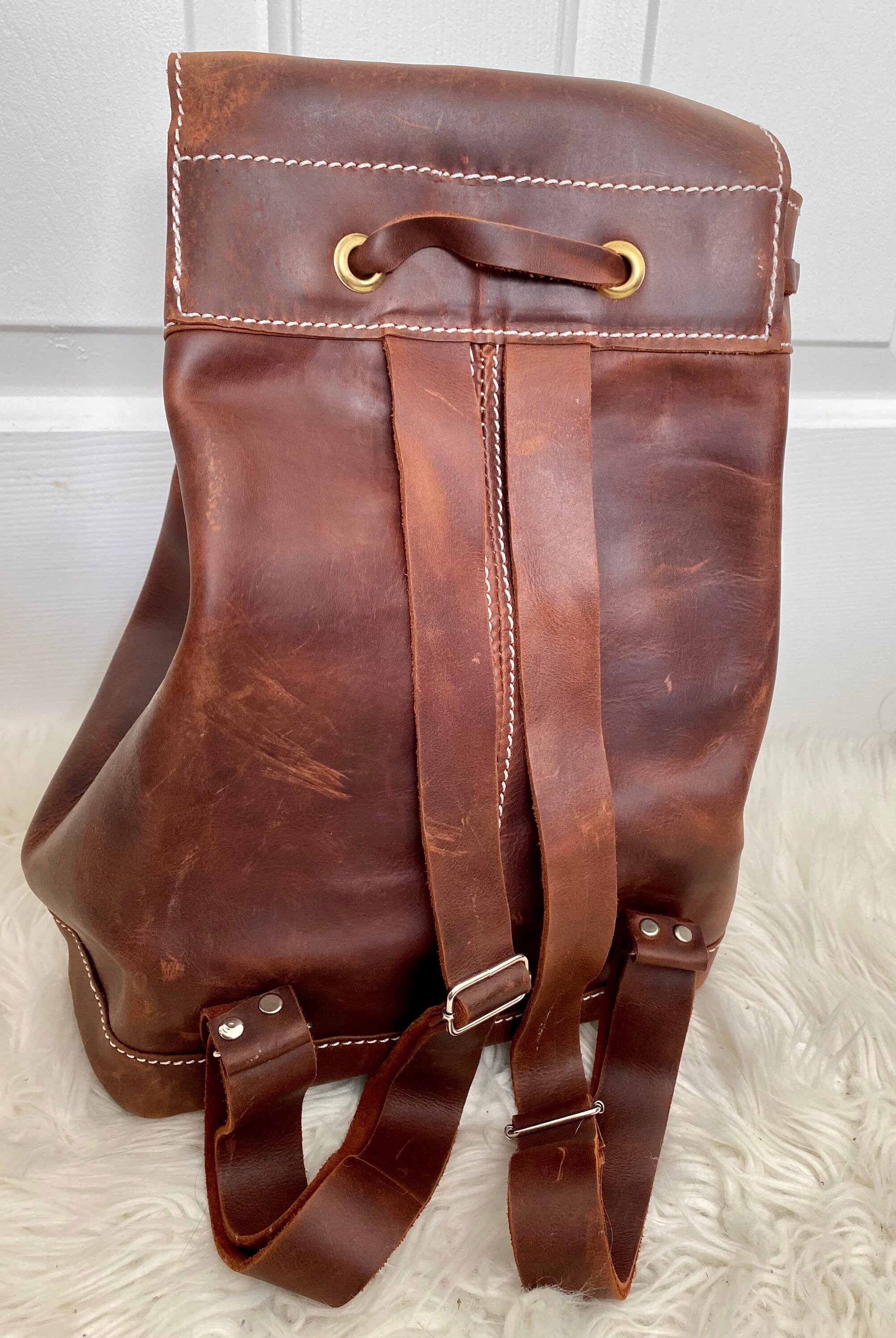 Handmade Brown Leather Backpack, Embroidered Guatemalan  display picture 2