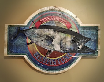 Rustic Wood Sign, BlueFin Tuna 15" x 11", Tuna Fishing Sign Home Decor, Color illustrated, Mancave Art