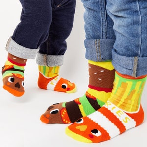 Burger & Fries Mismatched Socks Gift Set, Mom and Me, Dad and Me, 2 Pairs!