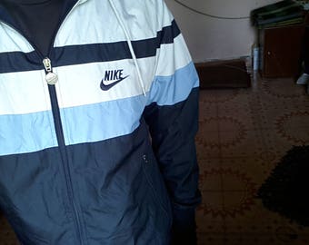 Nike windbreaker jacket medium size multicolour nike swoosh vintage jacket 90s