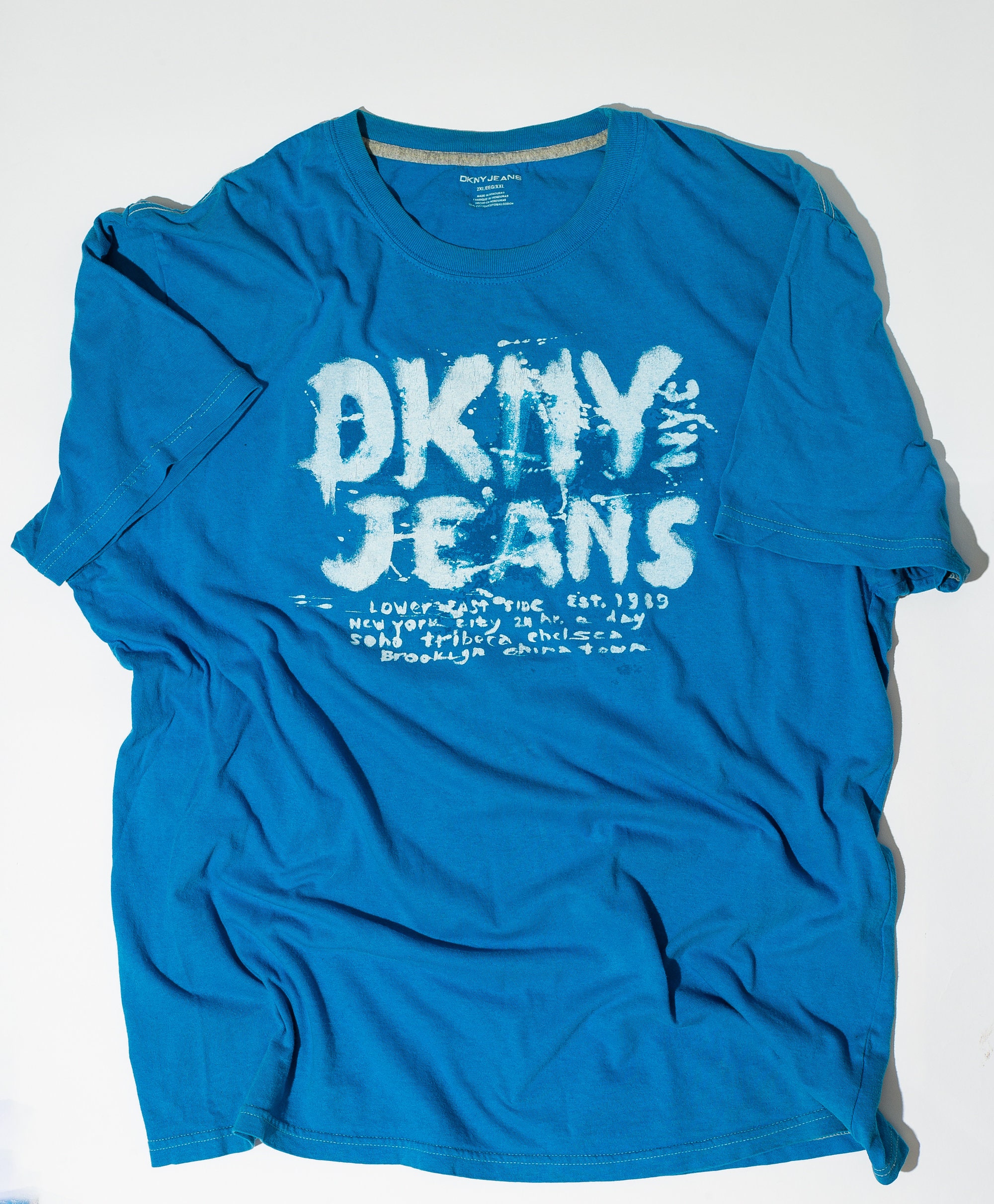 トップス DKNY Print Tee MADE IN USA vintage DKNY USA graphic tee t-shirt mens OSFA 90s 100