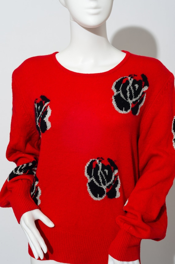 Vintage Linear Red Floral Sweater - image 1