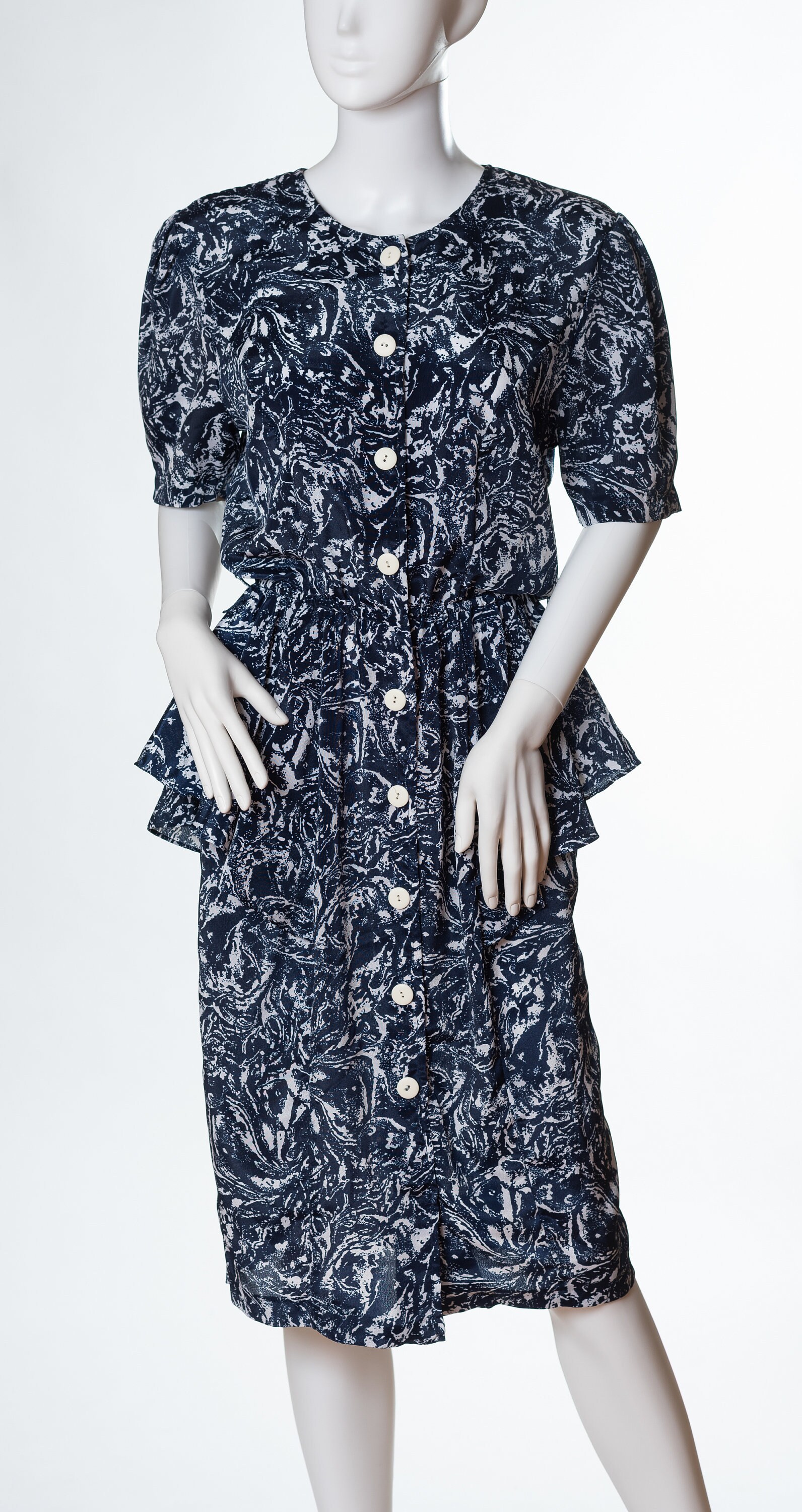 jonathan martin dress designer Vintage Jonathan Martin Blue and Black Chevron Dress Sz 7/8