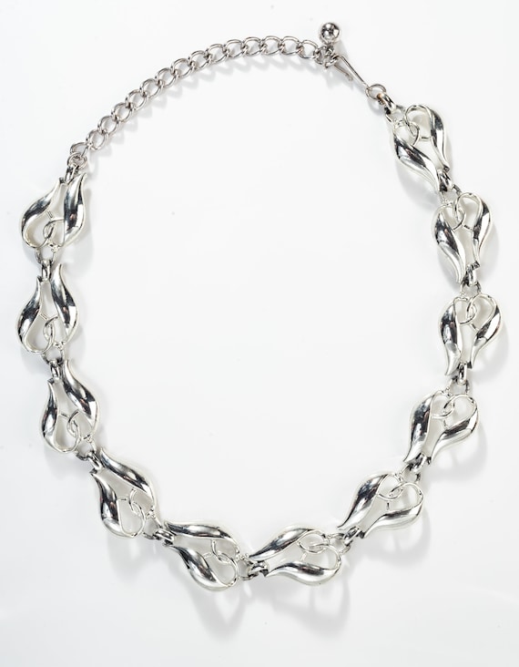 Vintage Coro Silver Heart Shaped Necklace
