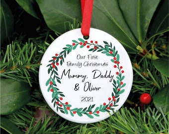 Personalised Our First Family Christmas Mummy Daddy Baby Decoration | 1st Christmas as a Family of 3 Tree Ornament | Baby Christmas Bauble