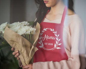Floral mama apron, Mama Apron, Birthday Gift For Her, Nana's Apron, Birthday Gift For Mum, kitchen apron, personalized apron,apron gift