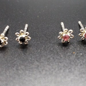 Sterling silver tiny stud flower earrings - choice of black or pink american diamond (hand-made)