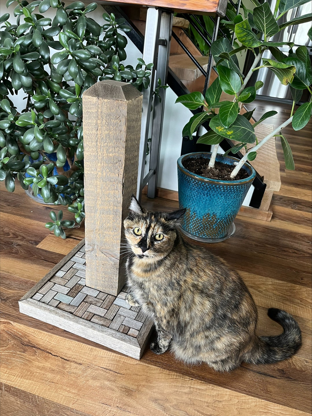 Pretty Barn Wood Cat Scratcher Cat Scratching Post From Reclaimed Wood