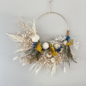 Whispy Whites and Dried Yellow and Blue minimalist Boho dried flower wreath, Dried Spring Foliage Wreath, Dried flower arrangement