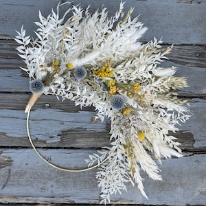 Dried Spring Yellow Blue minimalist Boho dried flower wreath, Dried Foliage Wreath, Neutral everlasting wreath, Dried flower arrangement image 2