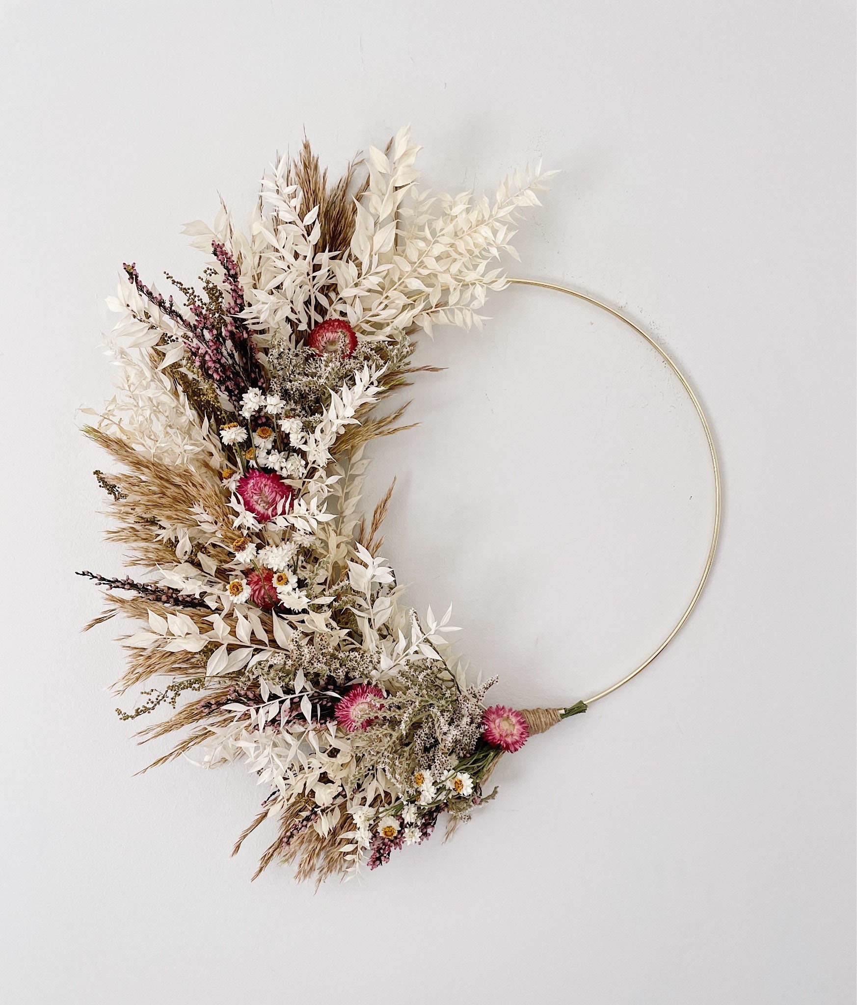 Valentine Dried Pink Wildflower Wreath, Flower Minimalist Boho Dried Flower Wreath, Natural Hoop Wre