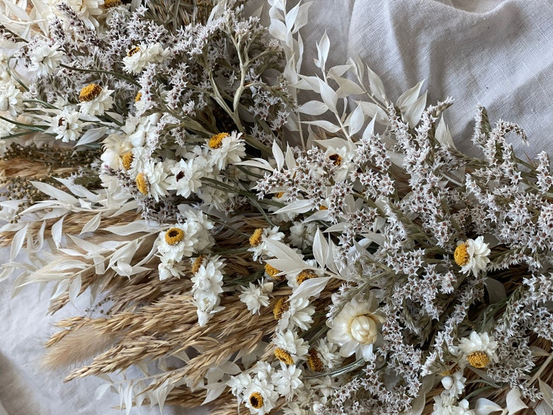 Fall Dried Grass Wreath, Year Round Neutral Boho dried flower wreath, Dried Foliage Wreath, Natural wreath, Cottage Core Decor image 8