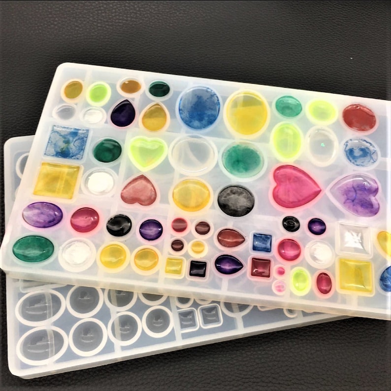 Coaster & Set of Molds