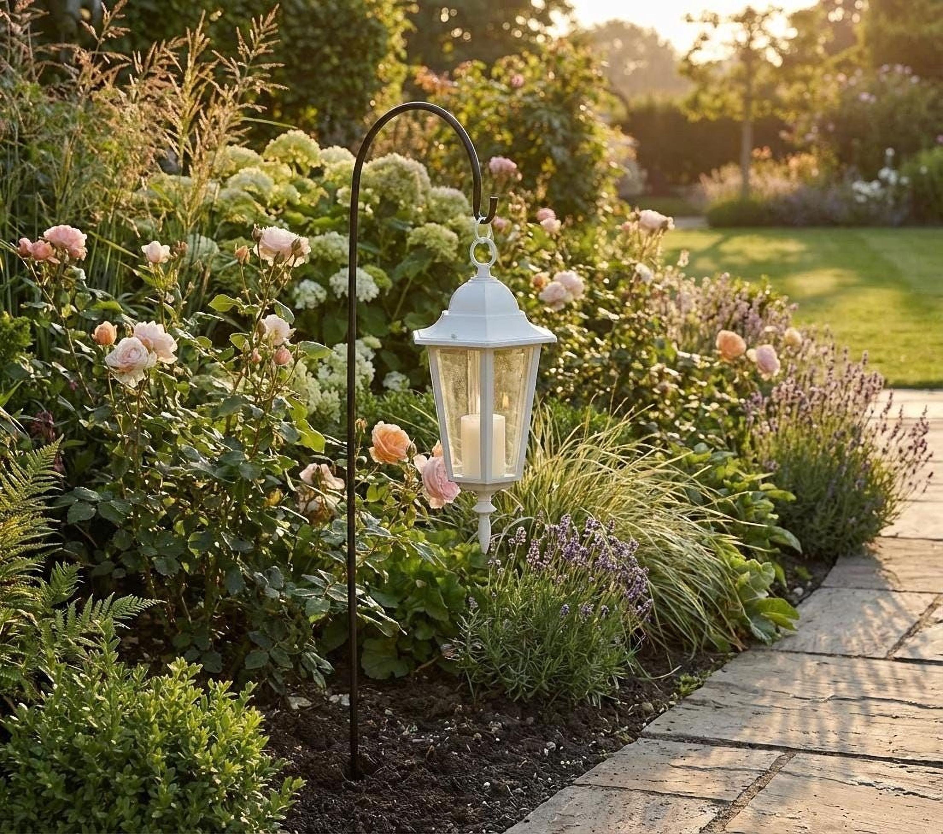 Garden Lantern Holder Stand, Black Powder Coated (120cm Tall, Rust