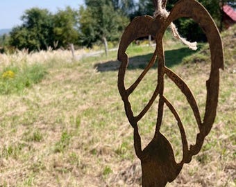 Rustic Metal Leaf Hanging Ornament – 17x30 cm – Natural Rust Finish, Perfect for Garden or Outdoor Decor