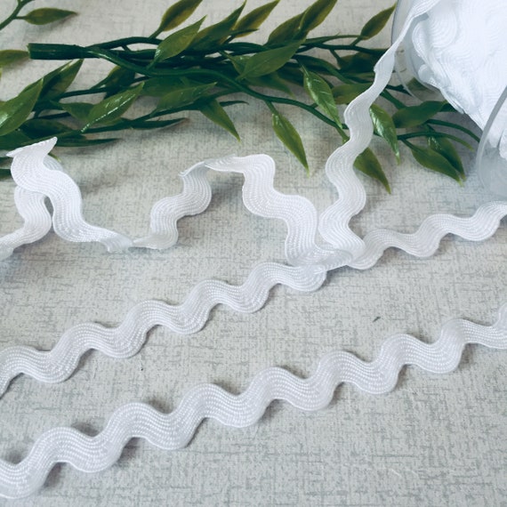 White Jumbo Ric Rac Trim Price per 3 Metres Etsy UK