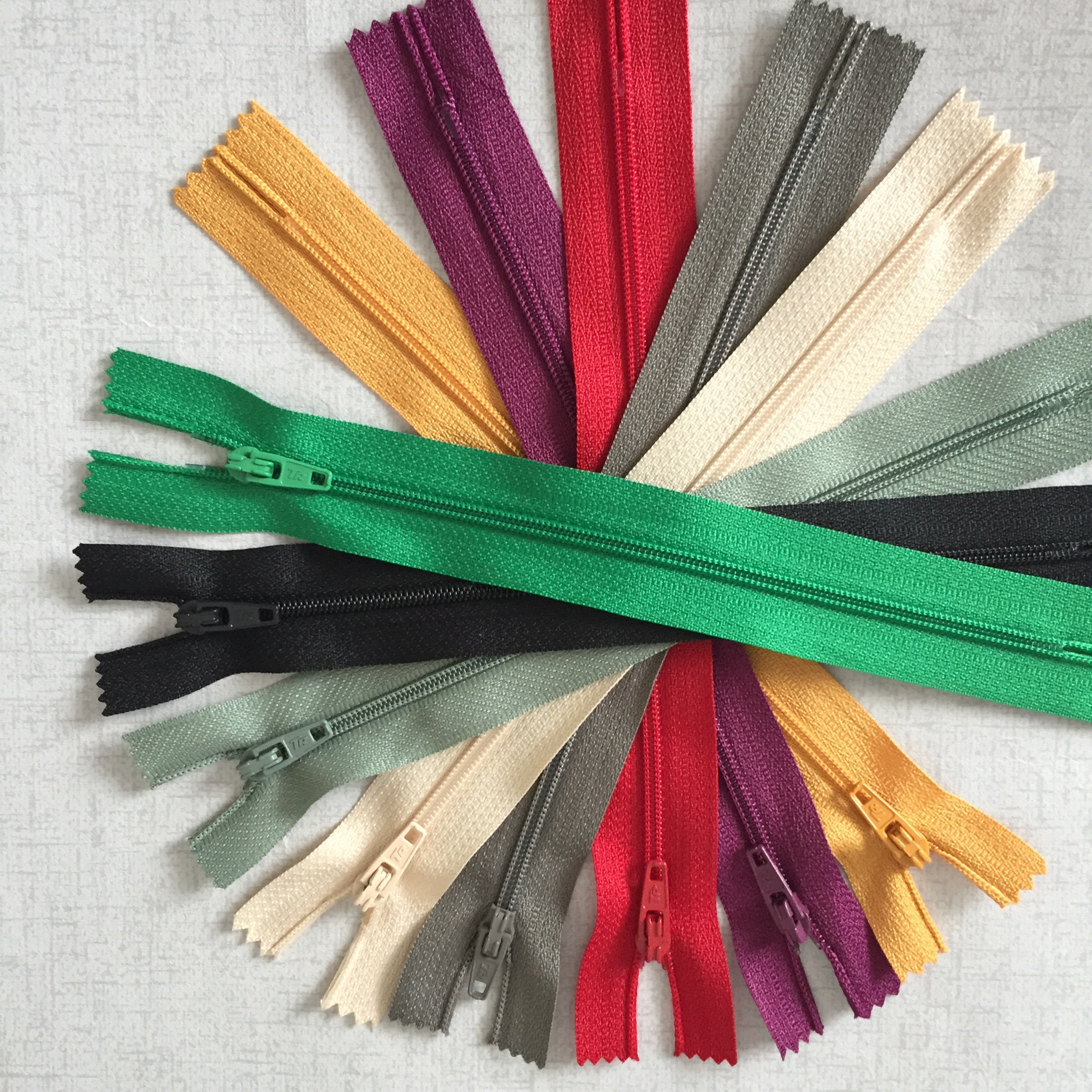 Pack of 7 Zips mixed colours selection pack of zips Etsy
