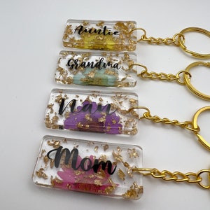 Real Pressed Flower and Gold Leaf Personalised Resin Keyring - Personalised Keychain