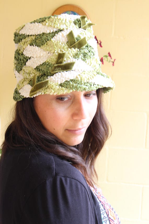 cloche style hat