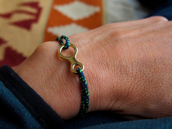 Eight Bracelet, Golden Climbing Descender, Adjustable Size  display picture 1