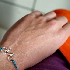 Miniature bike bracelet in 925 silver, mounted on macramé diameter 1mm, with a sliding knot to adjust it image 2