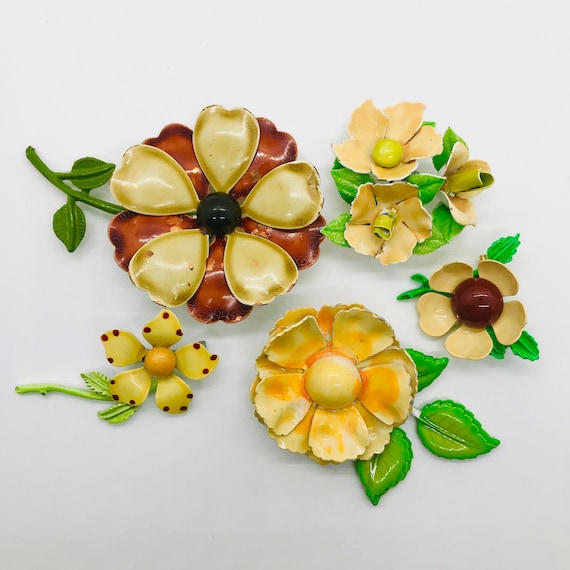 Flower Pins, 1960s, Beige, Tan, Brown - image 1