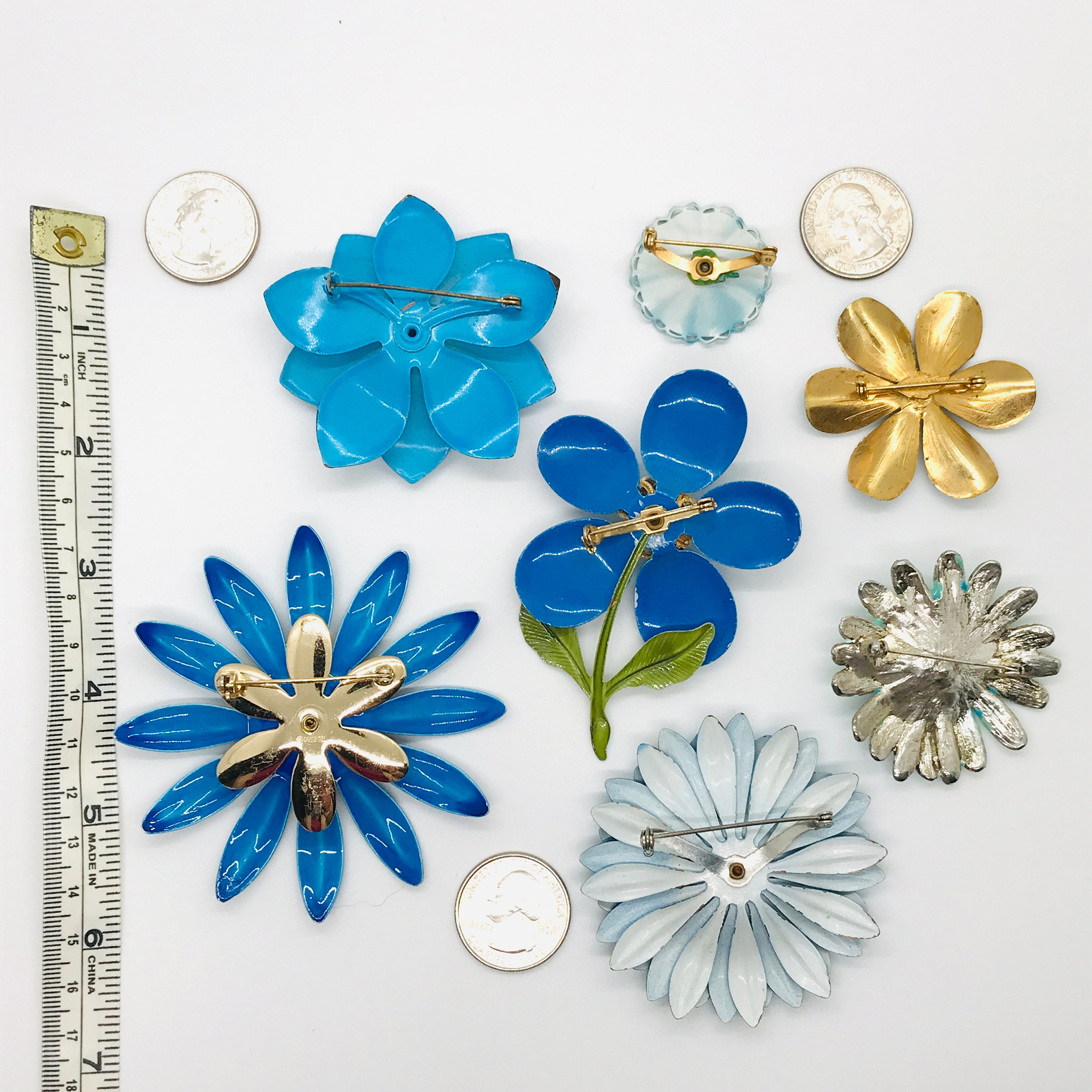 Flower Pins Vintage 1960s Prussian Blue -  in 2023