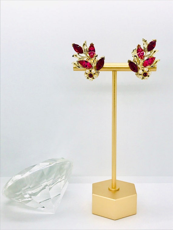 Flower and Leaf Clip Earrings, Beau Jewels, c 195… - image 9