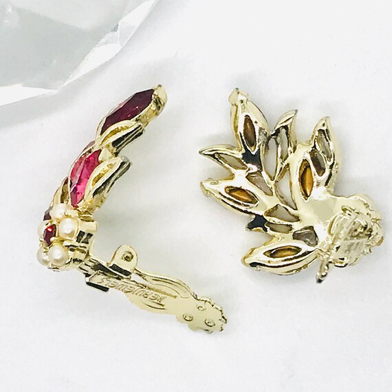 Flower and Leaf Clip Earrings, Beau Jewels, c 195… - image 8