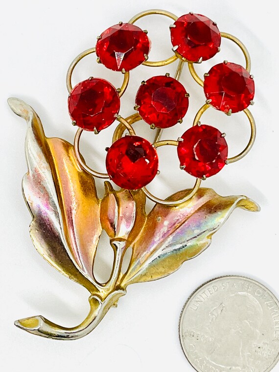 Broche Ancienne En Acier Style Art Nouveau/Art Déco - Pierres Rouges Et Motifs Fleurs, Occasion