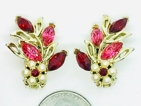 Flower and Leaf Clip Earrings, Beau Jewels, c 195… - image 5