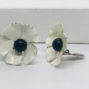 Flower Pins, Vintage 1960s