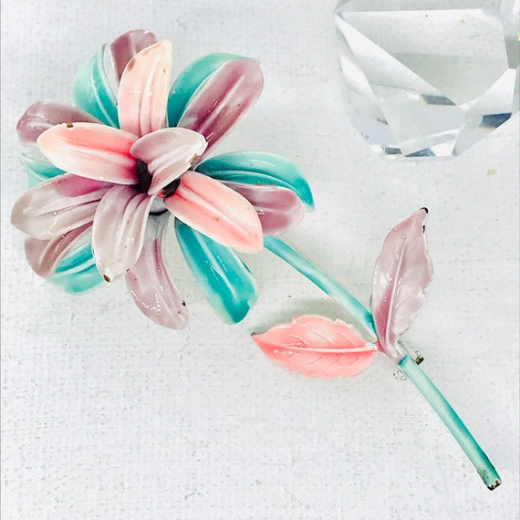 Pink Flower Pins, Vintage 1960s 