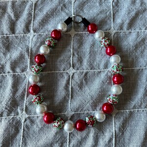 Red Christmas Sparkle Beaded Dog Collar, Glam Slip on Collar - Acrylic Durable Dog Necklace- Customizable Fashion for Dogs