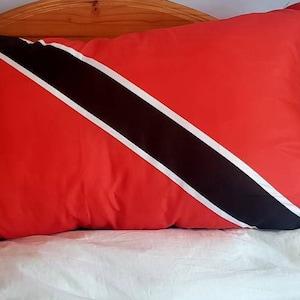 Dekking van de grote vlag van Trinidad en Tobago
