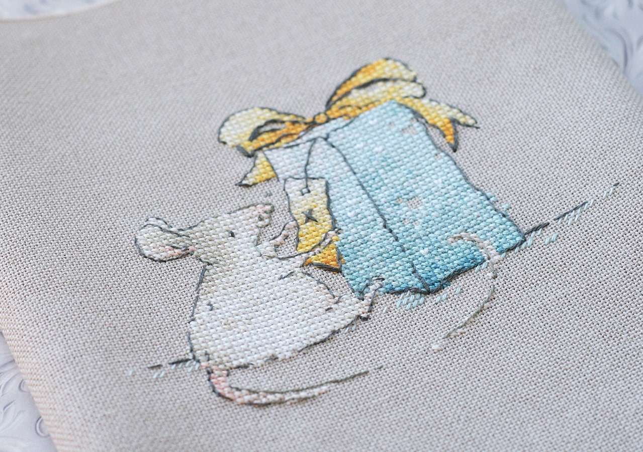 Christmas Gift Cross Stitch Pattern Cute Mouse Cross Stitch | Etsy