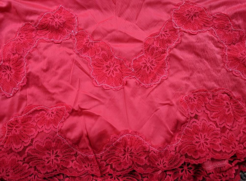 Vintage 50/'s 60/'s Red Nylon Nani Flower Dressy Slip with Lace Dress Wedding Party Fancy