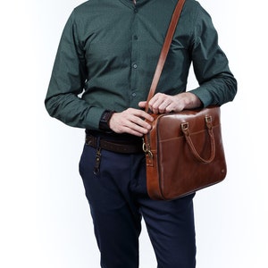 Sac pour ordinateur portable BRIEFCASE en cuir pleine fleur de qualité supérieure BRIEFCASE Sac messager pour homme en cuir Sac business en cuir