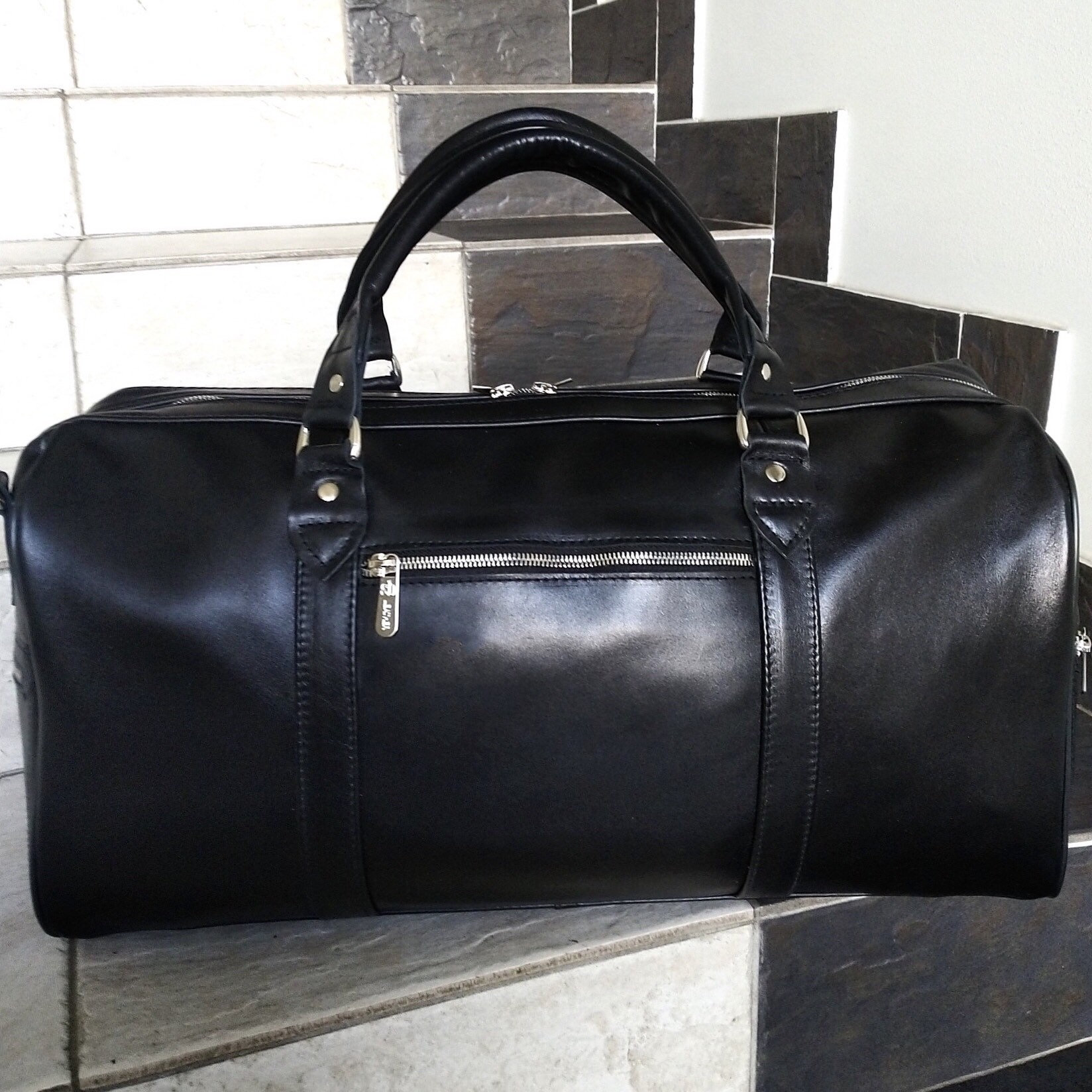 Handmade Full Grain Black Leather Duffle Bag: Unisex Travel Gym Bag