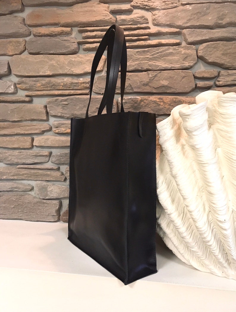 BLACK LEATHER TOTE bag Women/Men leather hand bag Shopping bag Office bag Laptop women bag Large shoulder bag Free personalization image 6