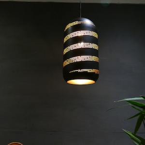 Lampada a sospensione in metallo, nera, ferro, lampade a sospensione, a botte, elegante, moderna, contemporanea, casa di campagna, luce industriale, lampadina LED gratuita