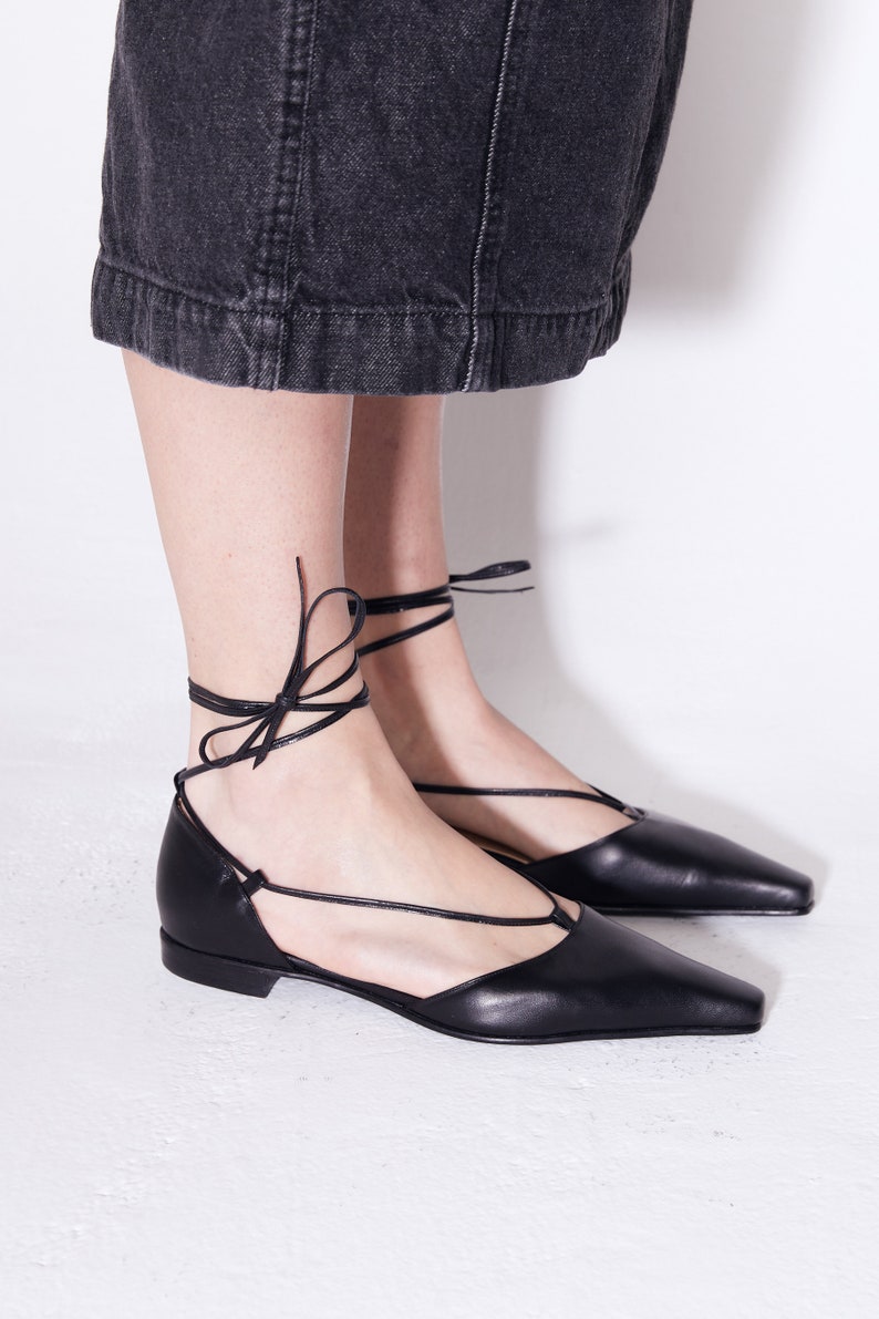 The Paloma Lace Up Flat in Black image 5