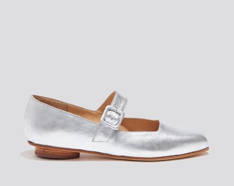 The Eugenia Flat in Silver