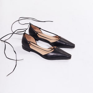 The Paloma Lace Up Flat in Black